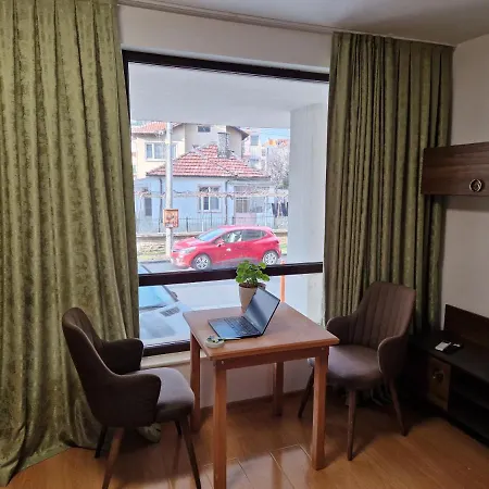 Aparthotel Zlaten Bryag