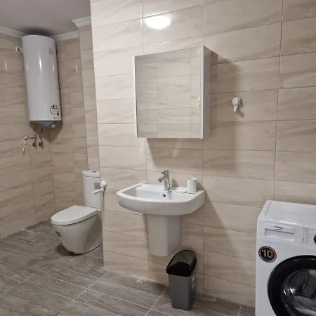Zlaten Bryag Aparthotel