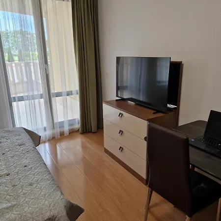 Zlaten Bryag Apart Otel *